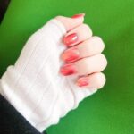 Maaya Uchida Instagram - いまのネイル💅 ふんわりbrown🧡 足元も、オレンジしたよー🍊 そろそろ春撮影もはじまってるので、、😊