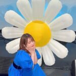Maaya Uchida Instagram - はめふらイベント、楽しい時間でしたー！ この二日間は、同じようで、全然違うイベントでした。面白いですねぇ！ はめふらの世界は、乙女ゲーの世界なので、流れるBGMが優雅なんです。 なので、イベントでも流れていた優雅なBGMをきいていて どんな内容だとしても（ほぼバラエティ😆）優雅な気持ちになったので 音楽って大事だなぁ！と思ったりしていました。 話は変わりまして！ はめふらが続いてくれるうれしさ。 わたしは、非常に感じております。 今年はゲームも発売しました。 イベントも無事行えました！ そして舞台があり、 劇場版へと続いていきます。 これから先も様々なメディアミックスで楽しませてくれるであろう、はめふら！ 私は楽しみで仕方ありません。 また集合する時には、 皆さんの前で カタリナ5、演じたい😊🧡 これからも はめふらをよろしくね😊💕