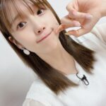 Maaya Uchida Instagram - 今日はストレート気分でした💇‍♀️ 今気づいたんだけど、 ワンマンライブで髪長いの初じゃない？？ いつもきっちゃったりするからなぁ、、、。笑 今回はロングでお目見えします！🙆‍♀️💗 おたのしみに💕