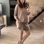 Macarena Miguel Instagram – Después de desaparecerme todo el fin de semana, aquí ando otra vez ✌🏻🤰🏻