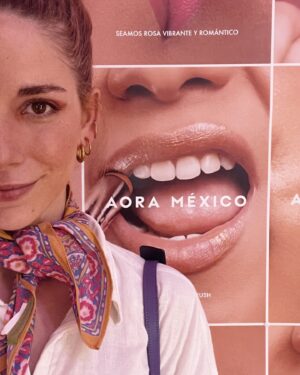 Macarena Miguel Instagram - Bonito es colaborar con marcas mexicanas, sustentables y libres de plástico. Bonito es que me hayan invitado a conocer los nuevos tonos de “Acaríciame” de @aoramexico . AMO AMO AMO