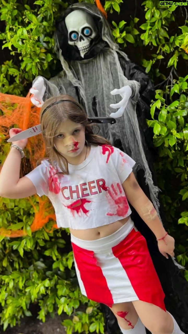 Macarena Tondreau Instagram - Les dejo este dato de disfraz!! Todavía hay tiempo!! Si no tienen disfraz para sus niños….y quieren salir a pedir dulces!!! Prepáremoslo jun@s!! Llegó Halloween!!!🎃🎃🎃🎃👻👻👻 #disfraz #halloween #disfrazhalloween #disfraces