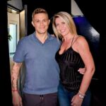 Macarena Tondreau Instagram - Una noche perfecta de @alejandrosanz y mi hermanita @tondreaupau Bailamos, cantamos, nos matamos de la risa, terminé dentro de un basurero (por suerte no quedó grabado porque no tenía batería y el celu de mi hermana estaba en el fondo de ese basurero😂😂) Más días para compartir contigo por favooor! Te quiero muchoooo ❤️❤️❤️❤️❤️❤️❤️