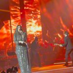Macarena Tondreau Instagram - Quise resumir esta inolvidable noche para poder compartirla con ustedes. @laurapausini salió elegida La persona del año #personoftheyear2023 y muchísimos cantantes de gran trayectoria cantaron sus canciones. Por supuesto Laura también nos encantó con su simpatía y su voz. Cada vez que he tenido la suerte de escucharla en vivo, se me aprieta el corazón. El tener la oportunidad de estar ahí fue increíble. Gracias @alfalonxo por invitarme a compartirlo junto a ti. Sabes lo que amo la música ❤️ @bymaacaa @danielhillerg @iamdondani @mariola_fernandez 👗 @vestidosunique #sevilla #latingrammy2023 #musica