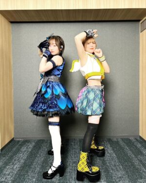 Machico Instagram - C
しずつばで深層マーメイド🧜‍♀️
静香の今にも壊れちゃうんじゃないかと思うような繊細な叫びの歌声がすごく心に響いた🫧
やっぱこの2人で歌えるの嬉しいし楽しいし気持ち良い☺️
ありがThank You!
#Machico #伊吹翼
#アイドルマスター #ミリオンライブ
#アイドルマスターミリオンライブ #idolmaster 
#ml_10th_act4_day2