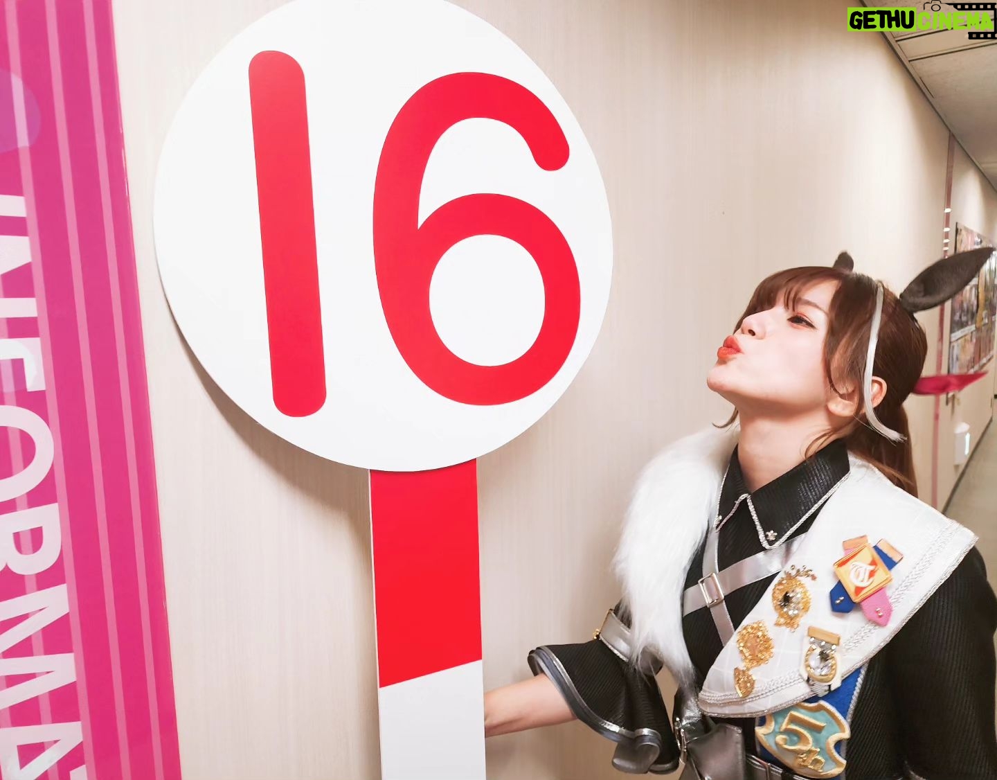Machico - 7.7K Likes - C
#FNS歌謡祭 ありがとうございました🏇🫧
:
FNS歌謡杯 床 200m🎀
フジテレビ局内を駆け抜けながら『うまぴょい伝説』歌わせていただきました🎵
:
ハロンにウマ娘のポスターやタペストリー!
出演者のみなさまからの応援✨
まさかまさかのラスサビ「きみの愛馬が!」で司会の相葉雅紀さんの実況があったりなんとも贅沢盛り沢山でした🐴🌈
:
テイオーとみんなと一緒にとってもとっても楽しい時間となりました!
応援してくださったトレーナーのみんなありがとうーー🌟🌟🌟
:
3期も絶賛放送中です📺️ミテネー!!
#Machico #トウカイテイオー #ウマ娘