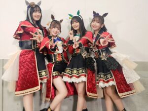 Machico Instagram - C
#ウマ娘5th東京D2 のにぎやかﾁｰﾑｽﾋﾟｶ🐴📷️🎀
ﾄﾚｰﾅｰ沖野さん・ｽﾍﾟあず未・ｽｽﾞｶまりんか・ｺﾞﾙｼ上田・ｷﾀひなき・ﾃｲまち🍀
#Machico #トウカイテイオー #ウマ娘
#ウマ娘5th #ウマ娘5thツアー