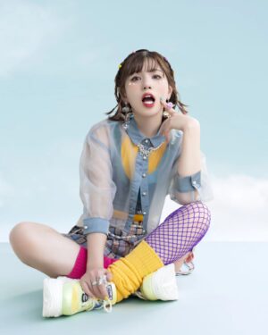 Machico Instagram - C
／
Machico New Single
TVアニメ『この素晴らしい世界に祝福を！３』OPテーマ
「Growing Up」2024.04.10 発売決定！
＼
新アー写だよ📷️ポップでノリノリ💃
このすばカラーのかわちぃ衣装💚💙❤️💛
@tsubasashimoda ❣️
:
＊リリイベ＊
オンライン・東京・名古屋・大阪
詳しくはMachico公式HP&SNSをチェック👀
:
#Machico #このすば #konosuba