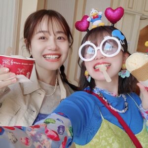 Machico Instagram - 🎢

少し前
まっちゃん＆マネさん達と夢の国♡

#みくです☺︎
#ディズニーランド
