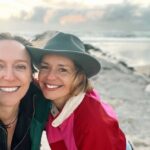 Madalena Brandão Instagram – E assim se transforma um dia de chuva numa tarde maravilhosa cheia de sol! Com direito a sushi em cima do mar. Há pessoas que têm uma varinha e conseguem sempre fazer magia ✨ Obrigada @_martaborges , por tudo ✨🤘💛