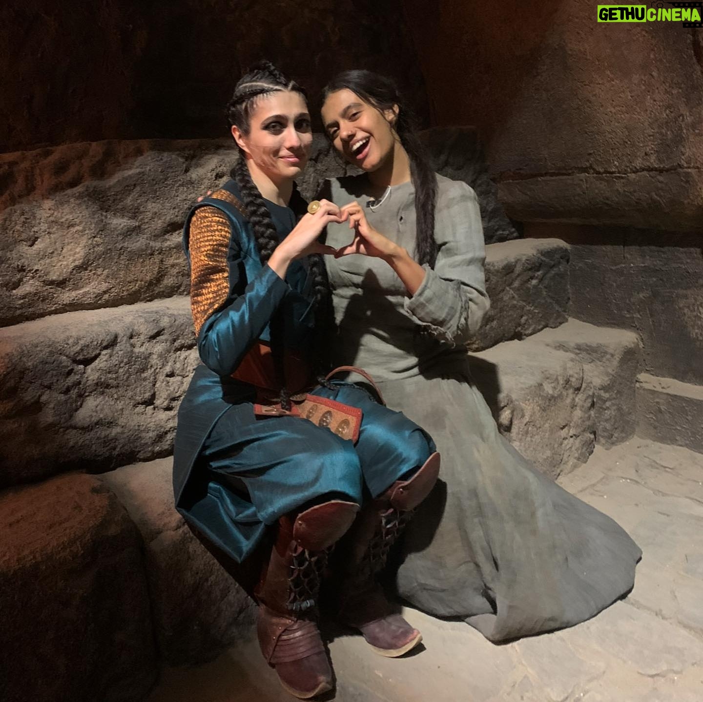 Madeleine Madden - 13.2K Likes - Thank you to everyone for your overwhelming love and support this season, I have felt every bit of it and it has meant so much.
I want to thank @rammyparktv for her exceptional quality of work on episode 6, for bringing me to tears and giving me an episode an actor dreams of.
Maja Vrvilo for nurturing me and trusting in my process.
@davinajl and @sharon_gilham_costume_design and their incredible teams for their immaculate work, attention to detail and for being in the trenches with me every day.
Scarlett MacKim our movement coach, who majorly supported me and fleshed out our vision.
@xeliamj for bringing the light when days felt dark and being an incredible partner on screen. And the creator of slide 2.
And finally, the remainder of my cast and crew who have become family and have dedicated their lives and soul to this show.
#Egwene #TheWheelofTime