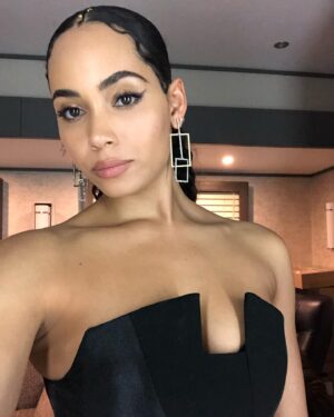 Madeleine Mantock Instagram - 🖤