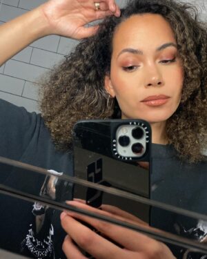 Madeleine Mantock Instagram - 🌝