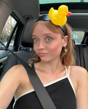 Madeleine Arthur Instagram - modrn rt