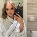 Madeleine Arthur Instagram - Gosh there were so many amazing people and special moments that made this year memorable and I didn't want to miss anyone or anything so I decided to compile some pictures taken of myself, by myself. Thanks 2022 hello 2023