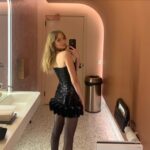 Madeleine Arthur Instagram - Gosh there were so many amazing people and special moments that made this year memorable and I didn't want to miss anyone or anything so I decided to compile some pictures taken of myself, by myself. Thanks 2022 hello 2023