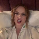 Madeleine Arthur Instagram - Gosh there were so many amazing people and special moments that made this year memorable and I didn't want to miss anyone or anything so I decided to compile some pictures taken of myself, by myself. Thanks 2022 hello 2023