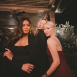 Madeleine Humphries Instagram – Malibu nights with these two hotties 🌊