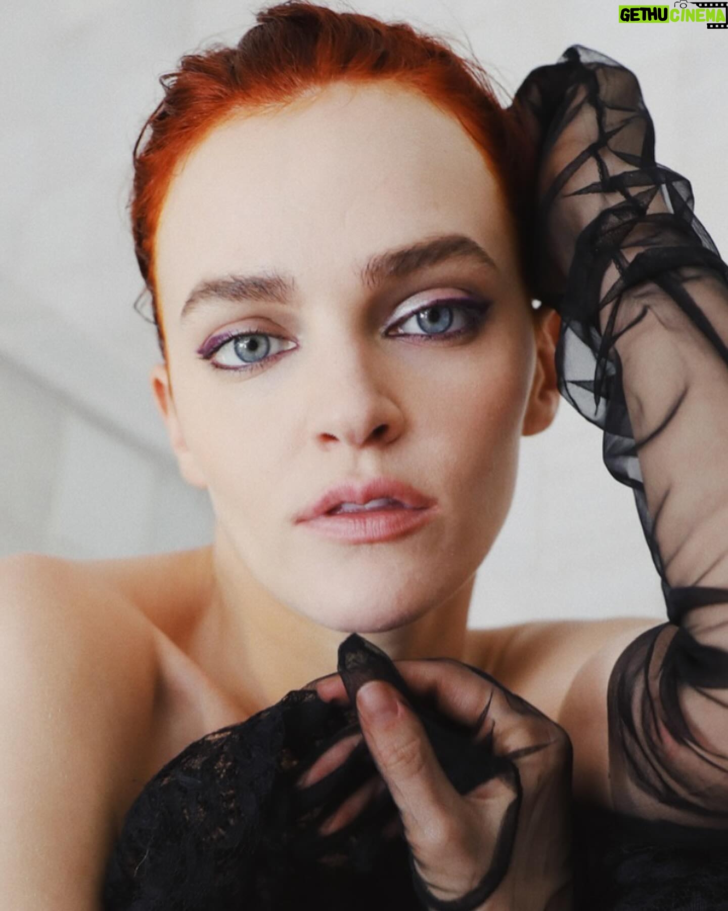 Madeline Brewer - 5.3K Likes - 🤍❕