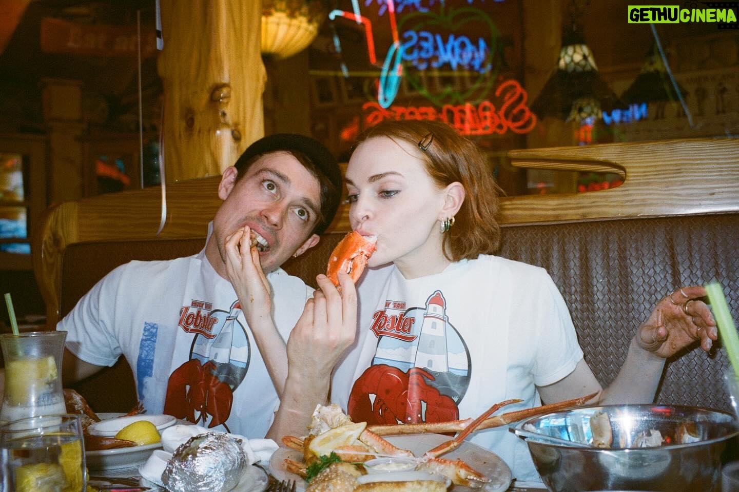 Madeline Brewer Instagram - nyc is beautiful have a henny colada and hold your friends very cute baby doctors orders !!!! 🍹🦀