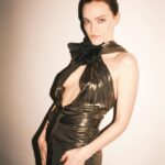 Madeline Brewer Instagram - @vanityfair #oscars 🖤