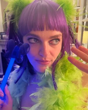 Madeline Brewer Instagram - i love my life and i love green and purple and glitter and being thirty