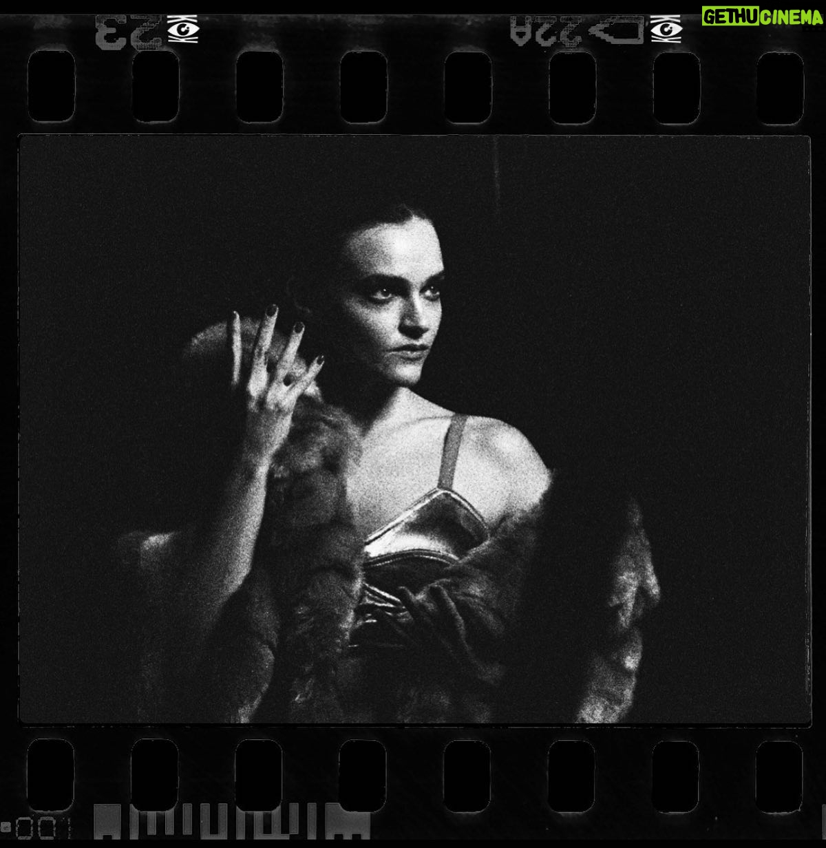 Madeline Brewer Instagram - fräulein bowles @kitkatclubldn @justine35mm