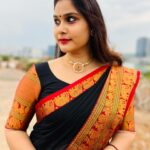 Madhu Reddy Instagram - Traditional look😘 Saree @missammacollections2023 #instagram #insta #treditional #sareelove #sareelover #sareecollection #treditional #trend #post #picoftheday #photooftheday #photoshoot #photographers #location #locations #viral #viralpost #viralposts #angel #favorite