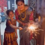 Madhu Reddy Instagram - It’s reel time with family ❤️ @purvikaareddy #insta #viral #trend #trendingreels #festival #madhureddy_official #trendingnow #reelsfeelit #reelsfood #reelfeelit #reelsviral #reelslovers #viralreels #insta #instatravel #telugu #teluguactress #telugusongs #telugubgm #telugubgm