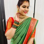 Madhu Reddy Instagram – Trending look❤️

#instagram #insta #trending #trendingnow #treditional #sareelove #sareelover #sareelovers #sareecollection #pattusarees #kanchipattu #pattu #love #loveyourself #lovelife #happy #happyface #music #soundarya