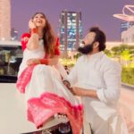 Madhu Reddy Instagram - It’s reel Time Saree @suhaicollections @madithatikrishnakishore #madhureddy_official #instagram #insta #viral #megastar #megastarchiranjeevi #megastarmammookka #simran #trendingreels #trending #trend #telugu #teluguactress #telugusongs #telugubgm #feel #expression #husband #husbandandwife #reelsfeed #reelsviral #reelsinsta #reelsfeelit