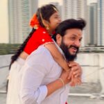 Madhu Reddy Instagram - Father love ❤️ @purvikaareddy @madithatikrishnakishore #instagram #insta #trendingreels #trend #father #fatherlove #fatherdaughter #fatheranddaughter #sentiment #prakasraj #trisha #telugu #teluguactress #telugusongs #telugumovie #telugubgm #tolywood #tolywoodactress