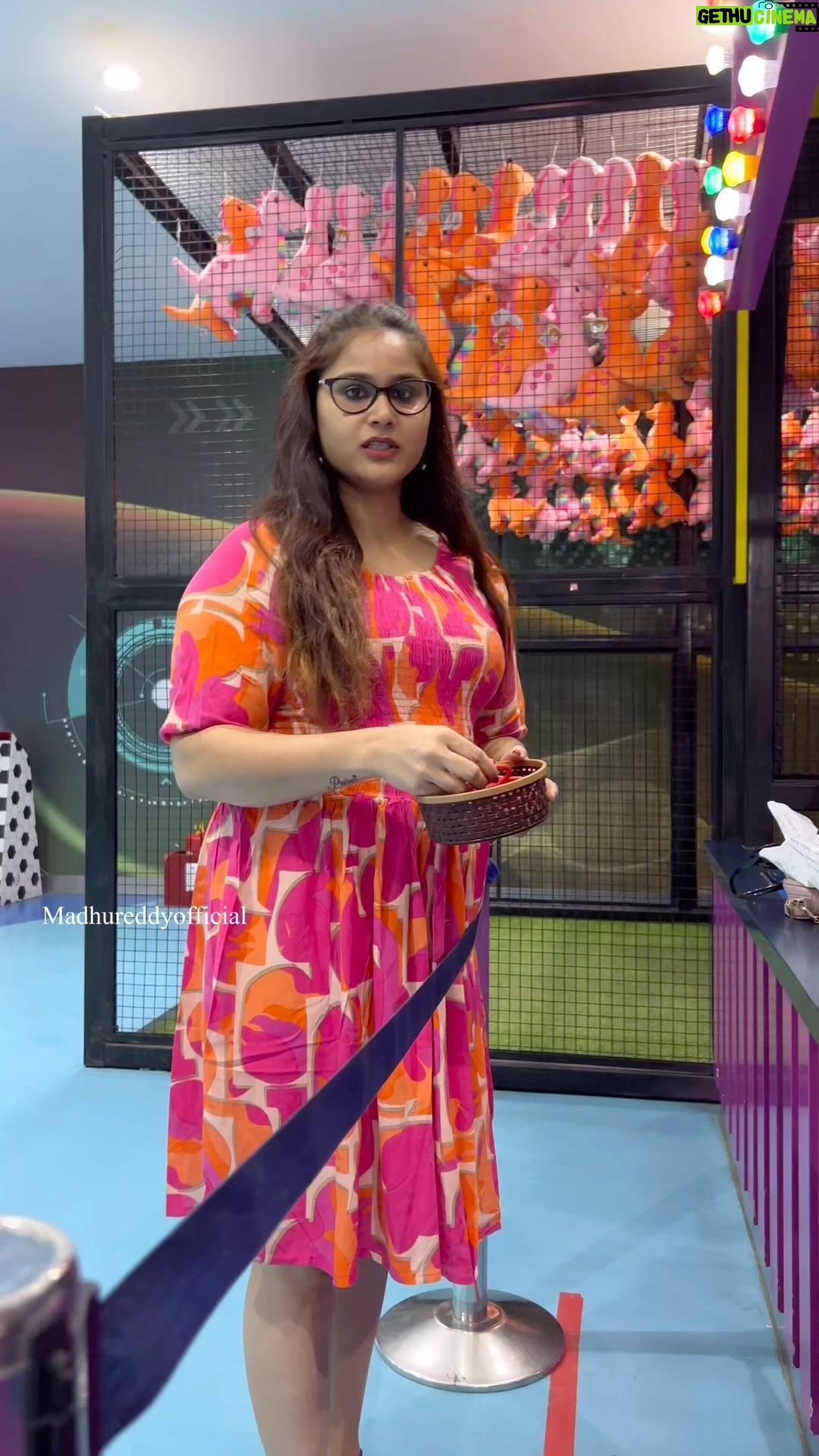 Madhu Reddy Instagram - A day with my ❤️ @purvikaareddy #instagram #insta #réel #reels #viral #viralvideos #reelfeelit #reelforyou #happy #moment #feels #feeling #feel #reelitfeelit❤️❤️ #reelitfeelit #trendingreels #trend #audio #reelsviral #reelsinsta #mother #mothernature #motherdaughter #loveislove #loveyourself #happy #shopping #funtime #funny #reelslovers #music