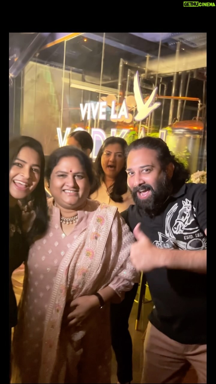 Madhumitha Instagram - @kothapalligeethamp garu what a lovely celebration we all had 🤩 #stayblessed #stayhappy awaiting to celebrate more achievements this year ❤️