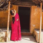 Madhumitha Instagram - Let your face feel the warmth of the sun and your heart the joy of life. ❤️🌸🌞#SunKissedSoul Behind lens : @yamuna__chinnadurai 🫰🏻