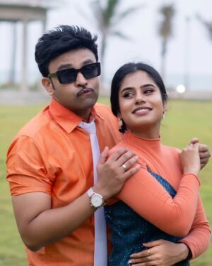 Madhumitha Instagram - Anbe Vaa 🤍🤍🤍
#anchor#actor#azhar#as#mgr#bigfan#of#mgrsongs#with#madhumithaillayaraja#suntv#vijaytv 

Pics : @didit.clickyourmoments 

Manager : @i__am__monty