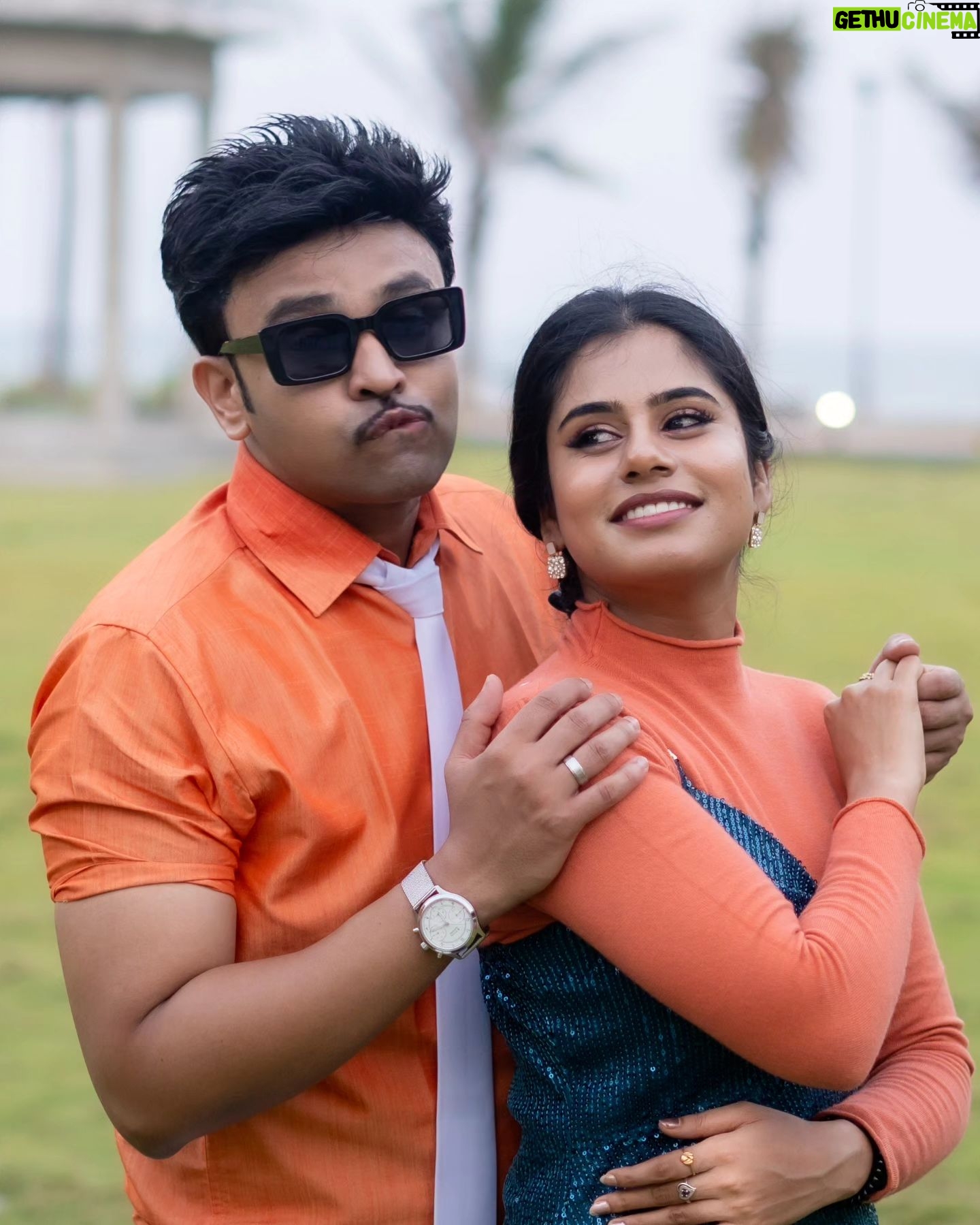 Madhumitha - 3.9K Likes - Anbe Vaa 🤍🤍🤍
#anchor#actor#azhar#as#mgr#bigfan#of#mgrsongs#with#madhumithaillayaraja#suntv#vijaytv
Pics : @didit.clickyourmoments
Manager : @i__am__monty
