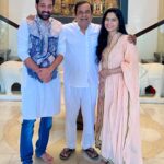 Madhumitha Instagram – మా కెరీర్స్ లో , బ్రహ్మానందం గారితో సినిమాలు చేసిన అనుభవం ఉన్నా, #రంగమార్తాండ ప్రివ్యూ చూసాక , ఆయన్ని కలిసి చూసేవరకు మనసు కుదుట పడలేదు. మాతో రెండు గంటల సమయం గడిపినందుకు ధన్యవాదాలు, ఇది మా భాగ్యం. ఈ రెండుగంటల సమయంలో ఓ చిన్న పిల్లవాడిని, ఓ లోతైన నటుడిని, నటుని అనుభవాల్ని , అనుభవాలు నేర్పిన జీవిత పాఠాల్ని చూసి,విని తరించిపోయాము. కూతురు వచ్చినట్టుందని మీరు అనడం అమితానందాన్నిచ్చింది. 
మీకు మా పాదాభివందనాలు. ఫోటో దిగుతున్నప్రుడు అమ్మాయి అల్లుడితో ఫోటో దిగినట్టుఉంది అని మీరు సంబోధించడం మనసు పొంగిపోయింది. ఆదిదంపతులుగా సతీమని లక్ష్మి గారి సమేతంగా మీరు మమ్మల్ని దీవించటం మా అదృష్టం . 
మీరు సదా ఆరోగ్యంగా ఆనందంగా ఉండాలని కోరుకుంటు 🙏🏻 

శివమధు ❤️ #brahmanandam garu #SivaMadhu #rangamarthanda #tfi