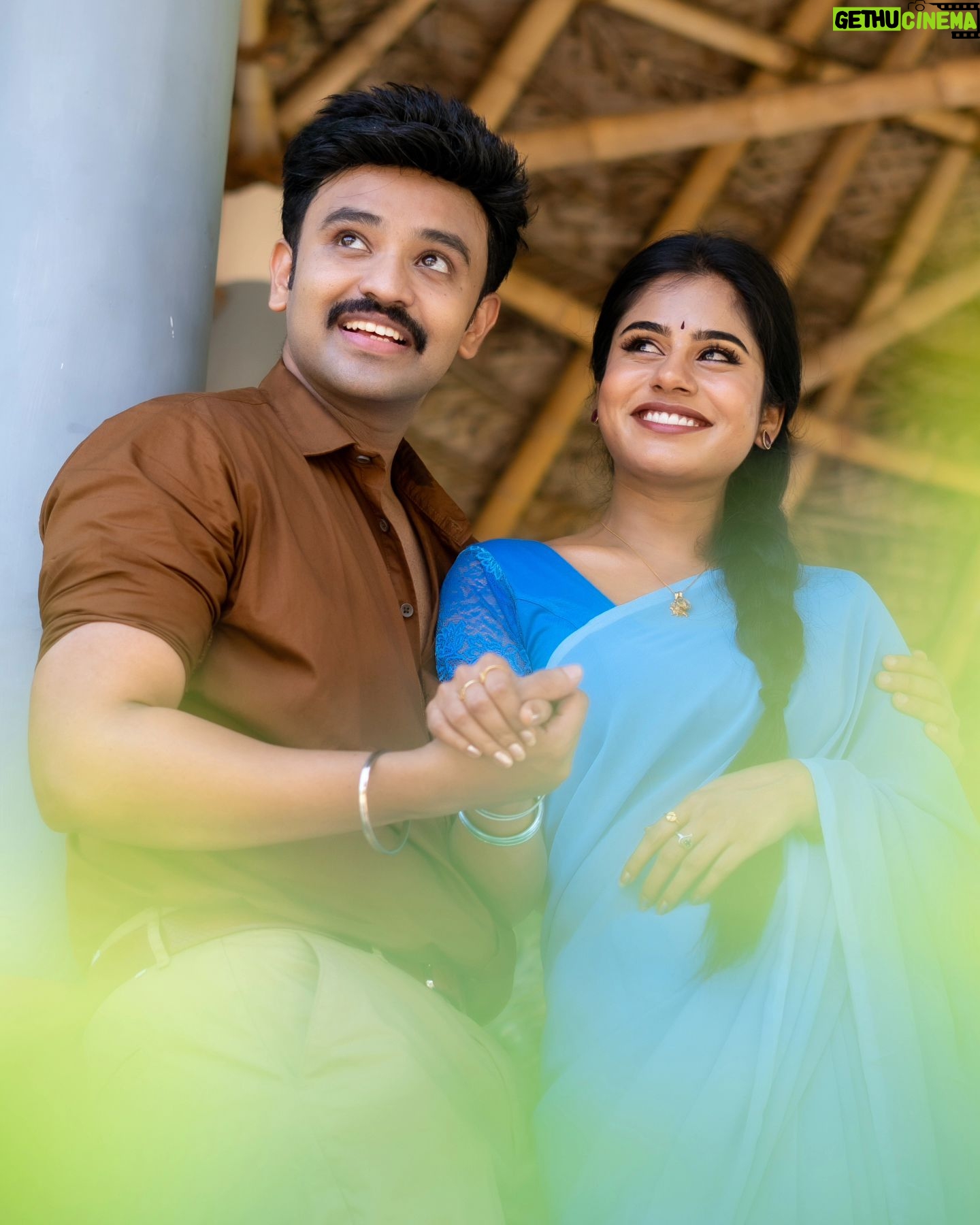 Madhumitha - 3.6K Likes - அழகைச் சுமந்து வரும் அழகரசி !!!
#anchor#actor#azhar#madhumithaillayaraja#recreating#kamal#seetha
Clicks : @didit.clickyourmoments