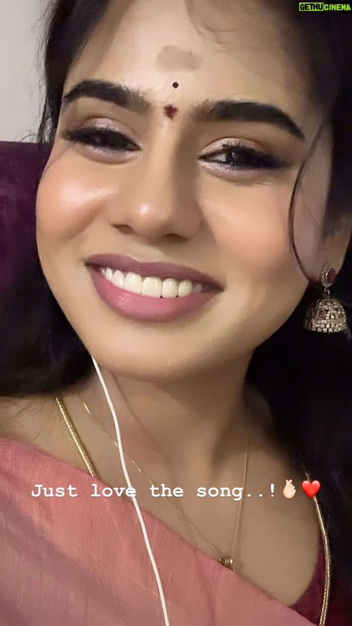 Madhumitha - 6.3K Likes - #zeetamilserial #notmarried #shooting📷