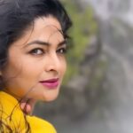 Madhumitha Instagram - @madhumithasivabalaji falling in love with you again and again and again and again and again ♾️❤️ song from love for @ikamalhaasan sir #milfordsound #milford #newzealand #couple #couplegoals #love #lover #lovers #madeforeachother #sivamadhu #mountain #waterfall #waterfalls #mountains #water #nature #naturelovers #blessed #powercouple #pure #bliss #india #indian #actor #actors #actorslife #couplereels #duet #song #twinning