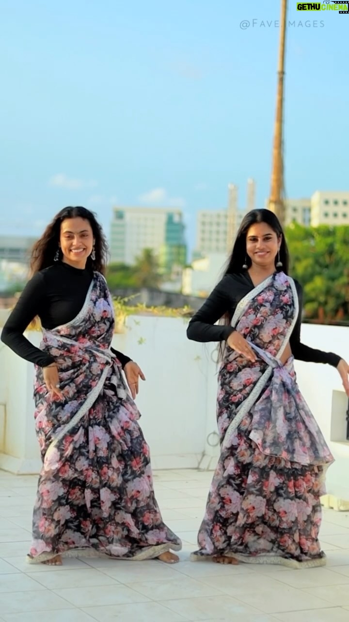 Madhumitha - 5K Likes - One more one
Saree : @selaiyum_ravikaiyum
@madhumitha_illayaraja @fave.images