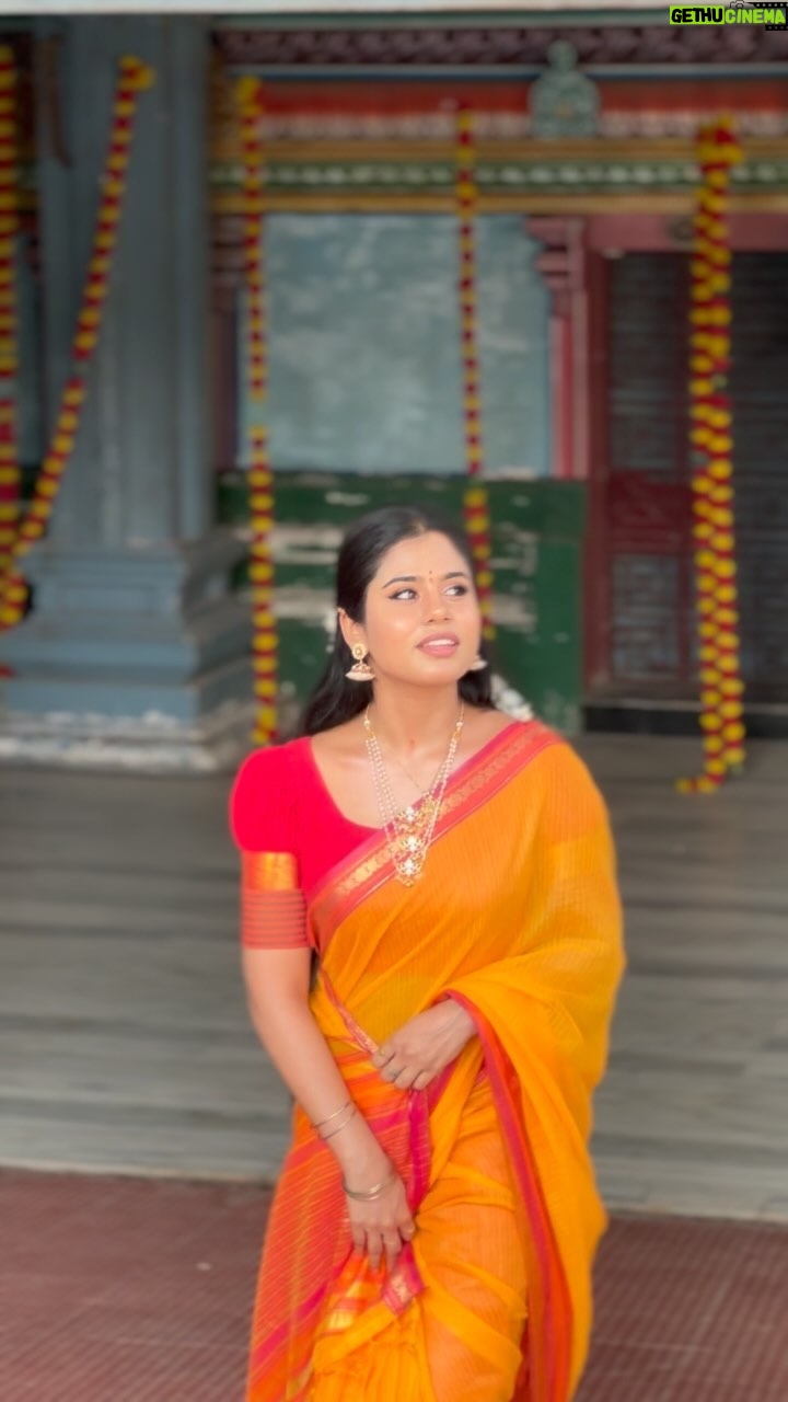 Madhumitha Instagram - Saree frm : @trendies_attire thank you so much for your beautiful saree .. 😍🥰