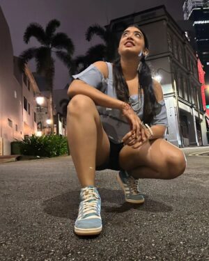 Madhuri Braganza Instagram - The streets of Singa and I - A love story.😍
#madtravels