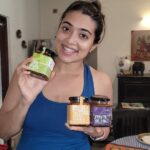 Madhuri Braganza Instagram - Some quick snack recipes for you!🤤🥑🥪 @hunanathome makes all food better, I promise. Soo good!🫠 For someone like me (who is not the most enthusiastic when it comes to cooking), it just makes everything a lot easier & quicker. Thank you @hunanathome 🥹 . . #feelitreelit #recipereel #recipereels #hunanathome #sauces #quicksnacks #quickrecipes