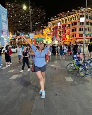 Madhuri Braganza Instagram - The streets of Singa and I - A love story.😍
#madtravels