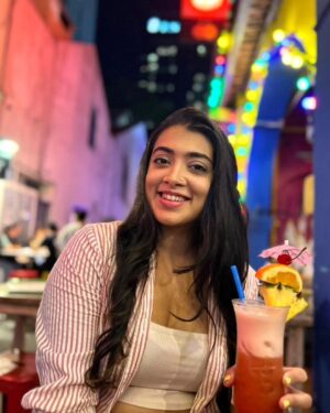 Madhuri Braganza Instagram - The streets of Singa and I - A love story.😍
#madtravels