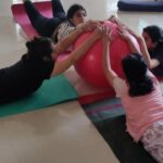 Madhuri Braganza Instagram – Yoga breaks mental barriers, more than physical ones for me.🙃 
Just you go and try it okay thanks.
Happy International Yoga Day!❤️
Thank you @vishwabhaavniyoga for your patience and guidance. I enjoy every moment!🥺
.
.
#newskills #newartforms #internationalyogaday #yogaday #yoga #yogalove #nofear #asanas #poserforlife #butinadifferentway