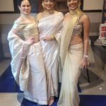 Madhuri Braganza Instagram - Was super special wearing mum's stunning wedding saree on the ramp last night.🥰💫👰🏻‍♀️✨️ . Thanks for the pictures @chaitsprabhakarphotography 😘 . #fashionismypassion #not #rampshow #rampwalk #bridallook #mangaloreanbride #mangoshowers #ethnicwear #Indianattire #poserforlife #realmodel #realbodies #mango #mangalorean #goan #pose #funevening #hype #longweekend #tiredaf #funstuff #whitesaree #bridalsaree #weddingsaree