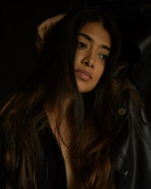 Madhuri Braganza Instagram - Loving yourself is not something that just happens, it’s a choice you make every damn day.🖤
Loving yourself is what makes you want to develop your mind, look after your body, take care of your heart and nurture your soul.✨
Also, raw/unedited @nim.is.hh photographs > treated/ edited @nim.is.hh photographs 🫡
#portraiture #indoorphotography #indoorsy #humanphotography #portfoliopictures #portfolioshots #portraits #minimalism #allblack #nofilter #poserforlofe #nimishjainphotography #loveyourself #loveyourbody